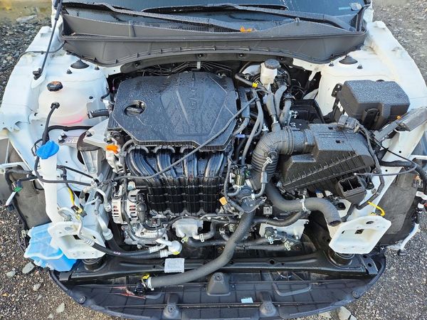 2026 HYUNDAI TUCSON SEL, SEL Plus — Engine bay