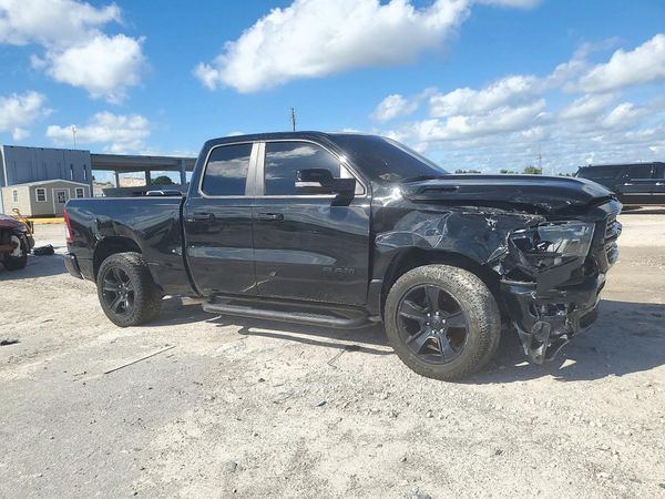 2021 RAM 1500 Big Horn, Lonestar — Passenger 3/4