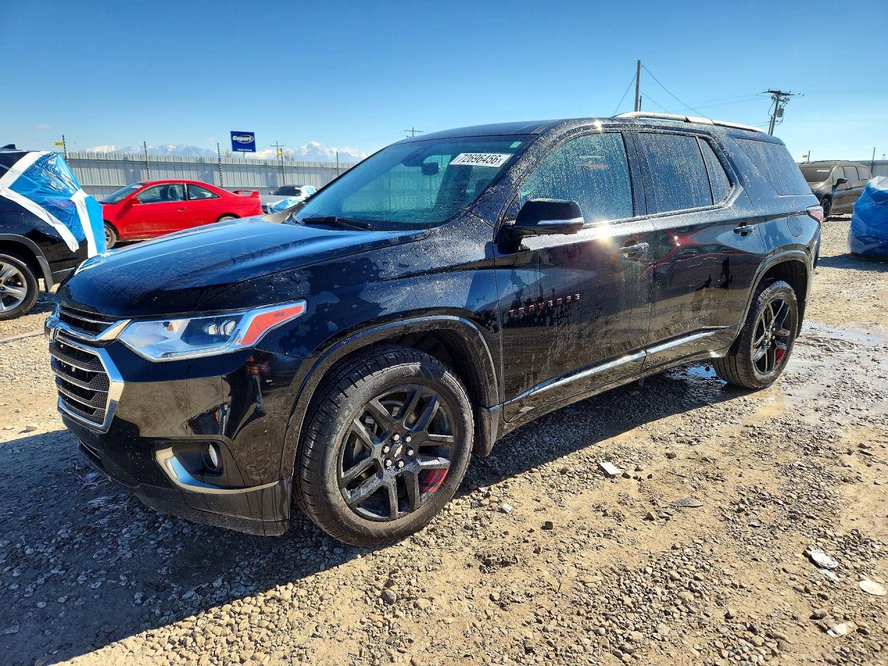 2020 CHEVROLET TRAVERSE Premier — Front 3/4