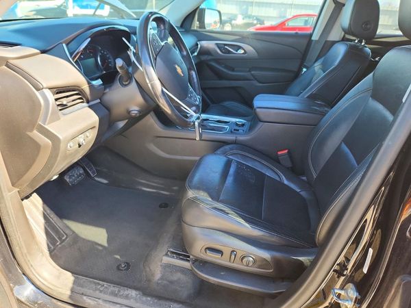 2020 CHEVROLET TRAVERSE Premier — DENT