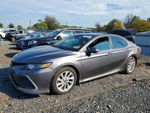 2021 TOYOTA CAMRY — DSFA — Front 3/4