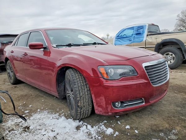 2014 CHRYSLER 300