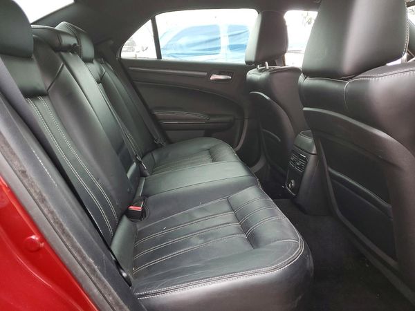 2014 CHRYSLER 300