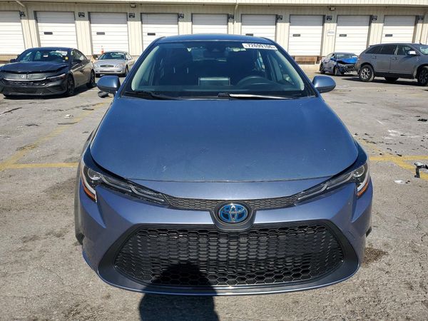 2021 TOYOTA COROLLA LE — DIRF