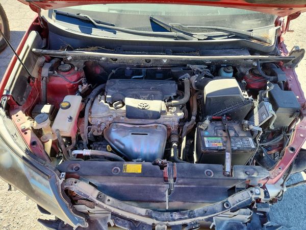 2013 TOYOTA RAV4 Standard — Engine bay