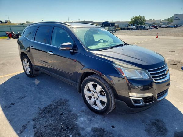 2017 CHEVROLET TRAVERSE 1LT — Passenger 3/4
