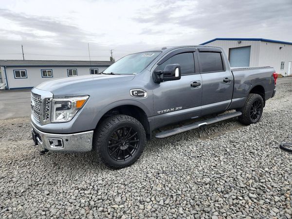 2018 NISSAN TITAN — Front 3/4