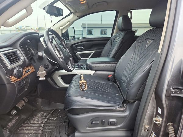 2018 NISSAN TITAN — DENT