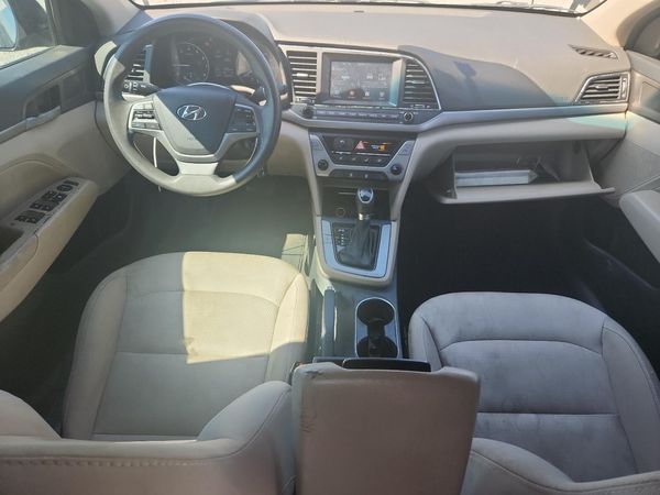 2017 HYUNDAI ELANTRA — CKPT