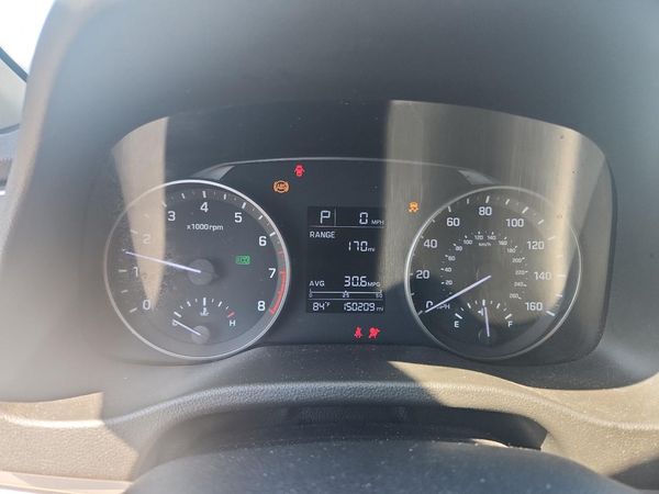 2017 HYUNDAI ELANTRA — ODOM