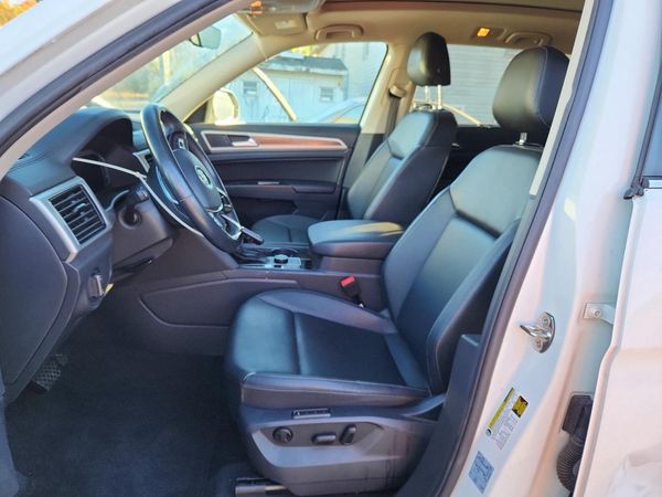 2019 VOLKSWAGEN ATLAS 4Motion SEL — DENT