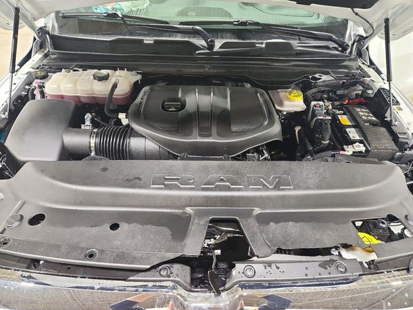 2026 RAM 1500 Laramie — Engine bay