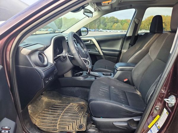 2018 TOYOTA RAV4 Adventure/XLE — DENT
