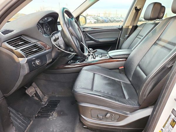 2013 BMW X5 xDrive35i — DENT