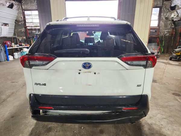 2023 TOYOTA RAV4 SE — DIRR