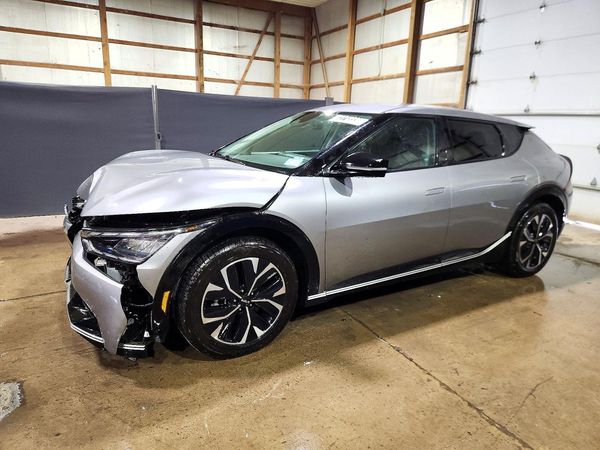 2023 KIA EV6 Light, Wind — Front 3/4