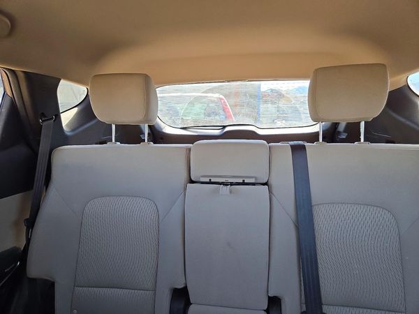2017 HYUNDAI SANTA FE — SUVN