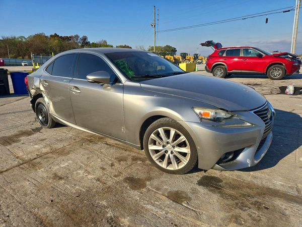 2014 LEXUS IS 250 — Passenger 3/4