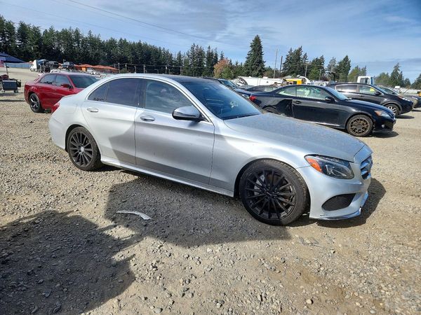 2016 MERCEDES-BENZ C C300 — Passenger 3/4