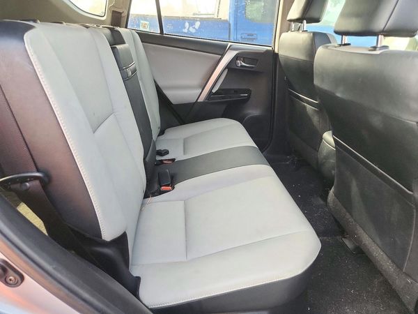 2017 TOYOTA RAV4 Ltd Hybrid — PSRS