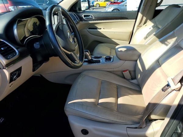 2016 JEEP CHEROKEE Limited — DENT