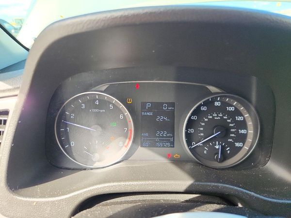 2017 HYUNDAI ELANTRA SE Base — ODOM