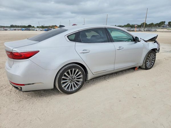 2017 KIA CADENZA Premium