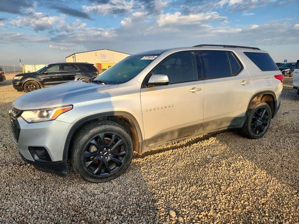 2020 CHEVROLET TRAVERSE RS — Front 3/4