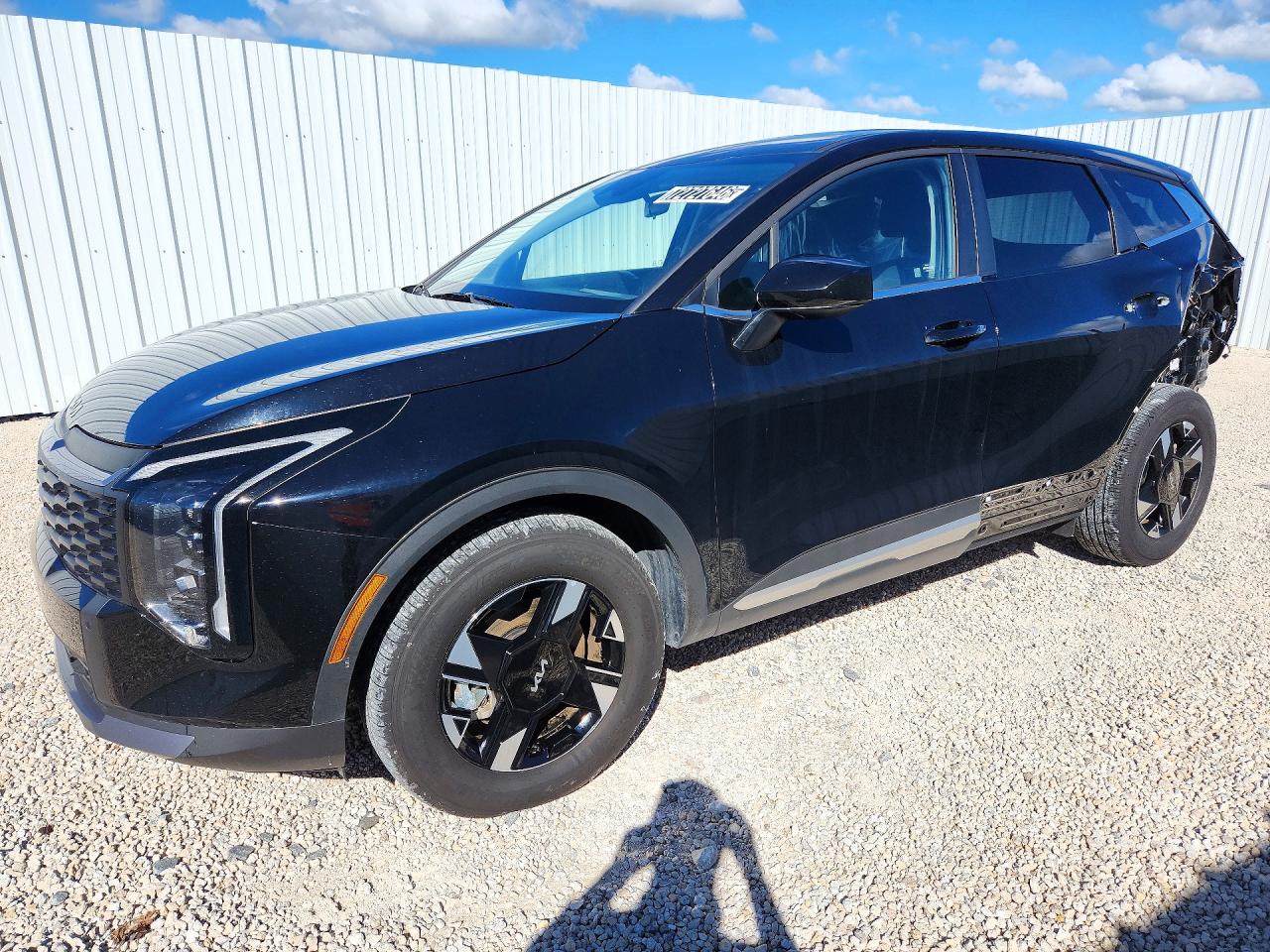 2026 KIA SPORTAGE LX — Front 3/4