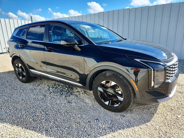 2026 KIA SPORTAGE LX — Passenger 3/4