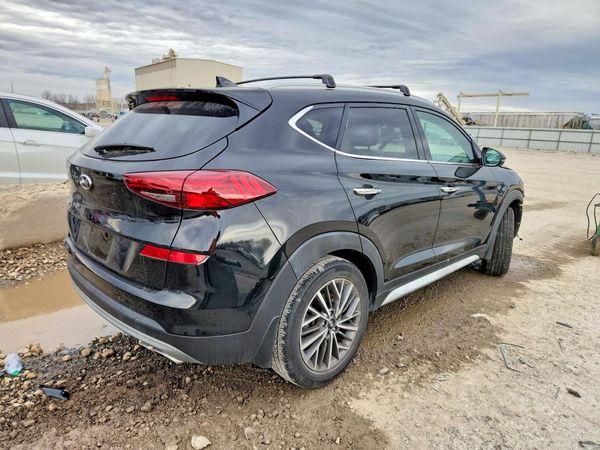 2021 HYUNDAI TUCSON