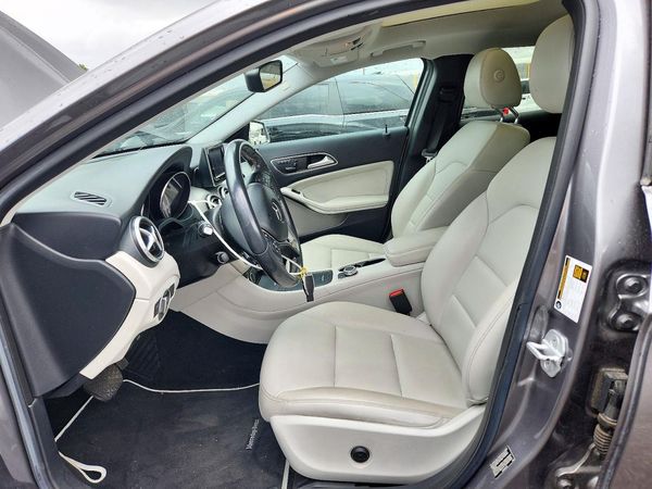 2015 MERCEDES-BENZ GLA-CLASS GLA250 4-MATIC — DENT