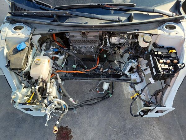 2026 HYUNDAI IONIQ SEL — Engine bay
