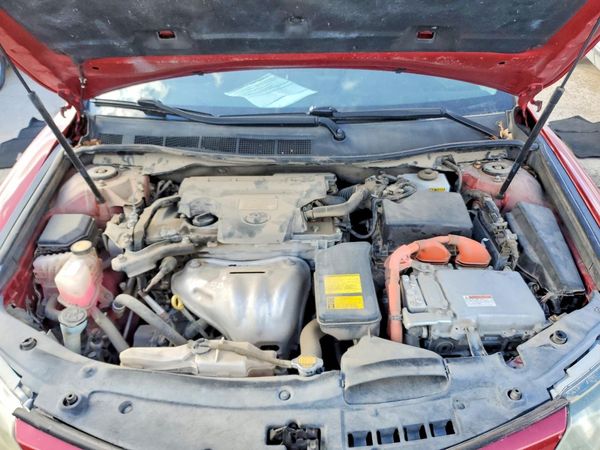 2014 TOYOTA CAMRY
