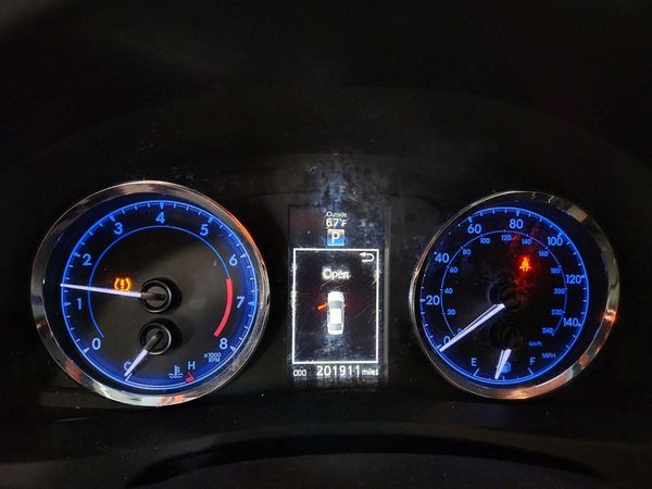 2017 TOYOTA COROLLA — ODOM