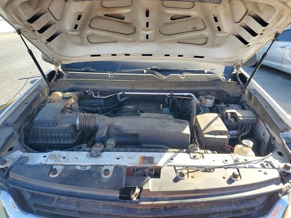 2016 CHEVROLET COLORADO Work Truck — Engine bay