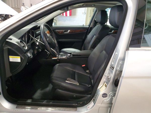 2013 MERCEDES-BENZ C C250 — DENT
