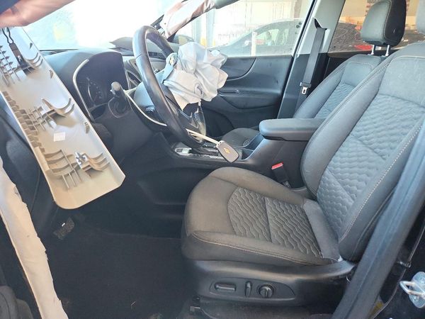 2019 CHEVROLET EQUINOX LT (1LT) — DENT