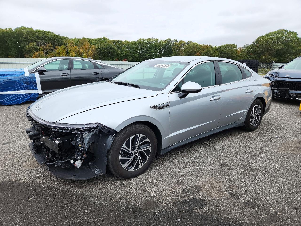 2026 HYUNDAI SONATA Blue — Front 3/4