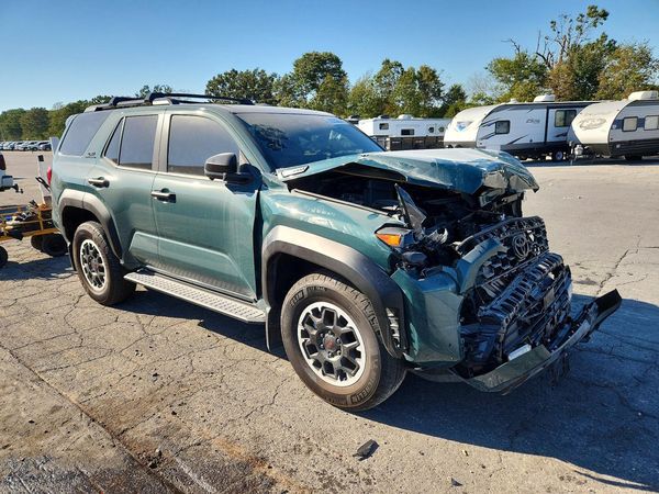 2026 TOYOTA 4RUNNER — Passenger 3/4