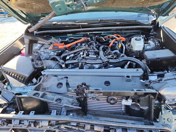 2026 TOYOTA 4RUNNER — Engine bay