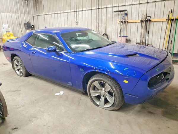 2022 DODGE CHALLENGER SXT