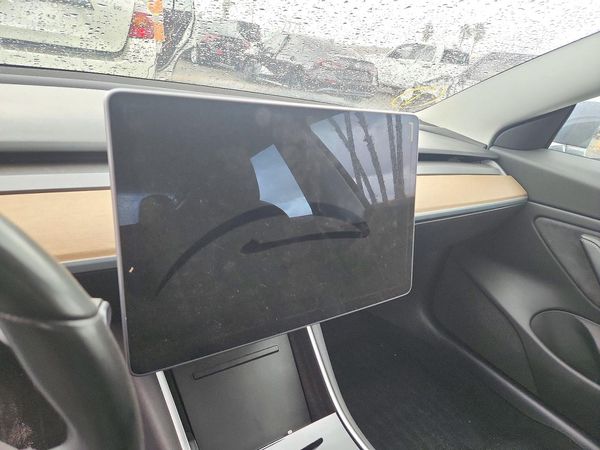 2018 TESLA MODEL 3 — ODOM