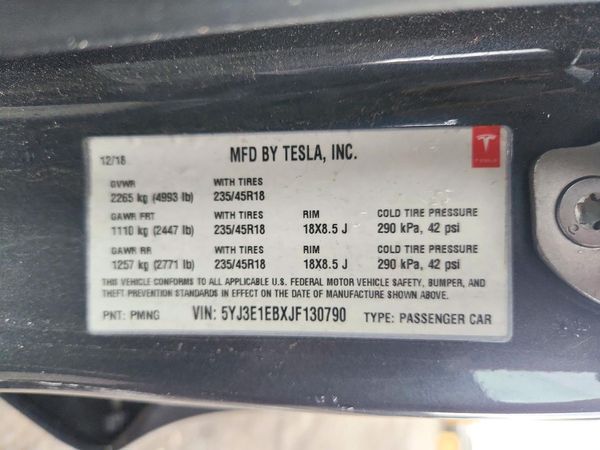 2018 TESLA MODEL 3 — VINS