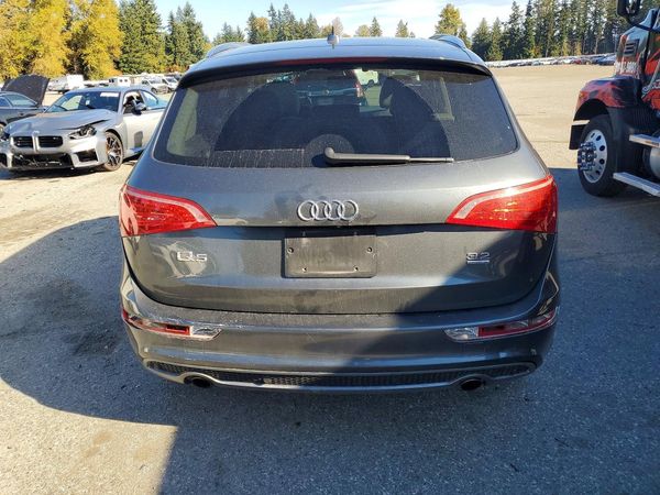 2012 AUDI Q5 Premium Plus — DIRR