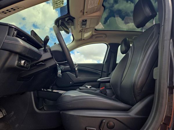 2021 FORD MUSTANG Premium — DENT