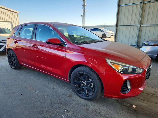 2019 HYUNDAI ELANTRA Elantra GT — Passenger 3/4