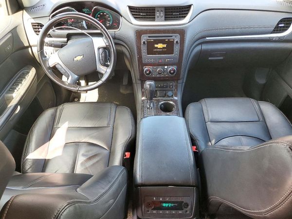 2017 CHEVROLET TRAVERSE 2LT — CKPT