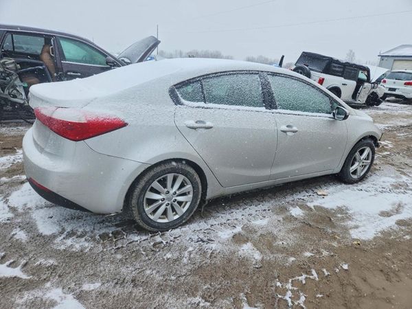 2016 KIA FORTE