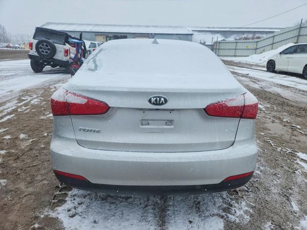 2016 KIA FORTE